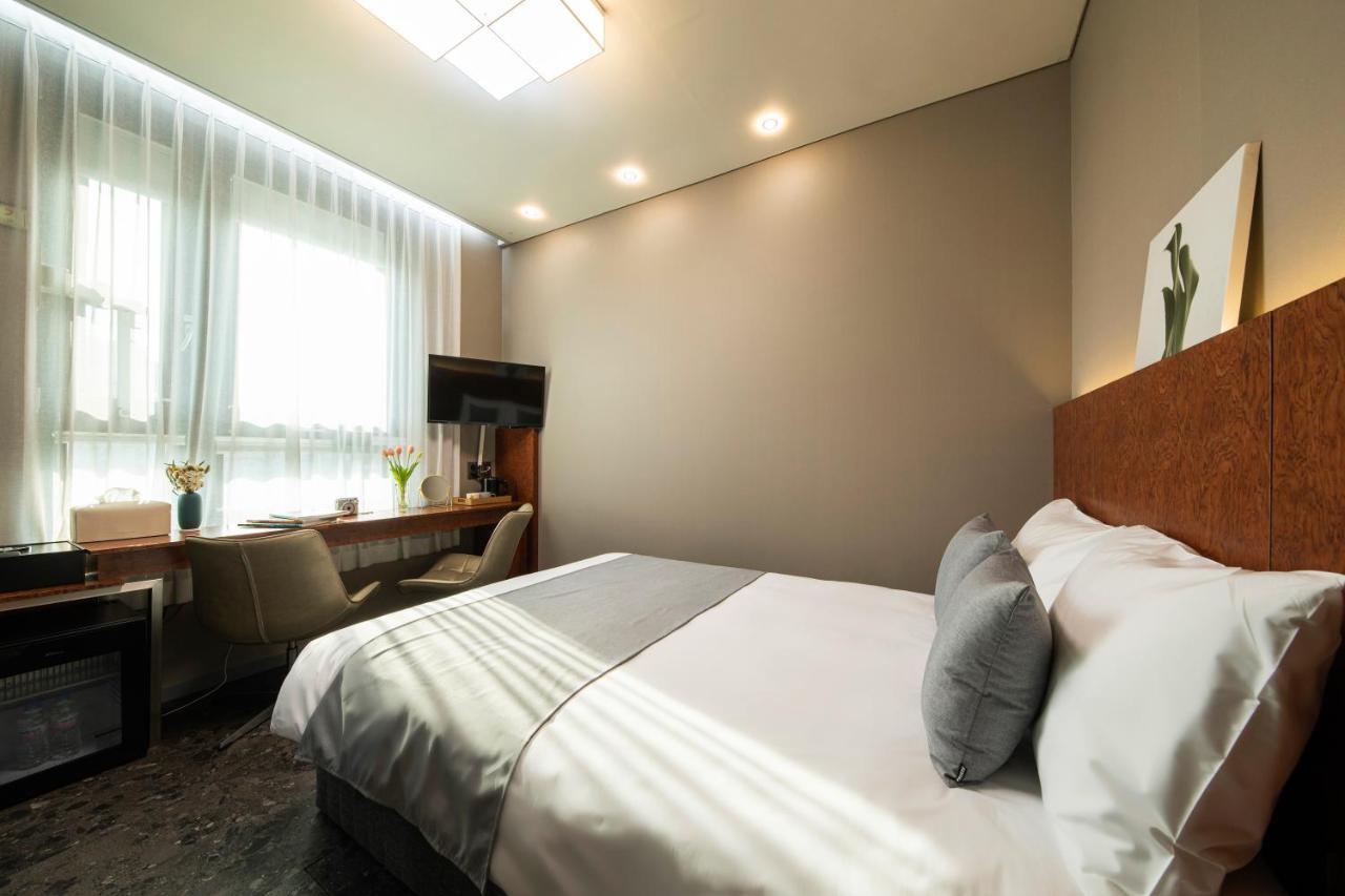 Hotel Dm Séoul Extérieur photo